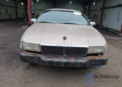 1996 Buick Roadmaster Limited from USA, damaged, VIN 1G4BR82P3TR405854